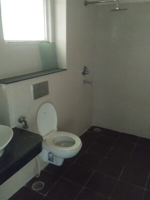 Bathroom in 3.5 BHK Apartment at BBD Green City Sun Breeze Apartments, Gomti Nagar – for Rent