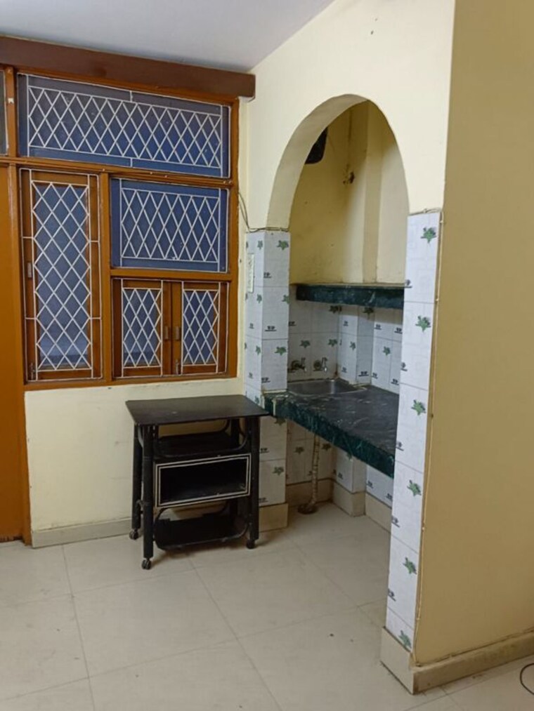 Kitchen, lajpat nagar 4 1 RK 388 Sq.Ft. Apartment In Lajpat Nagar 4 Delhi 9840167