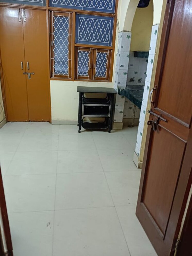 Kitchen, lajpat nagar 4 1 RK 388 Sq.Ft. Apartment In Lajpat Nagar 4 Delhi 9840167