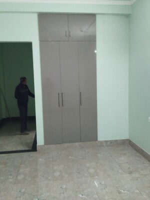 Room in 4 BHK Independent House at Gomti Nagar – for Rent