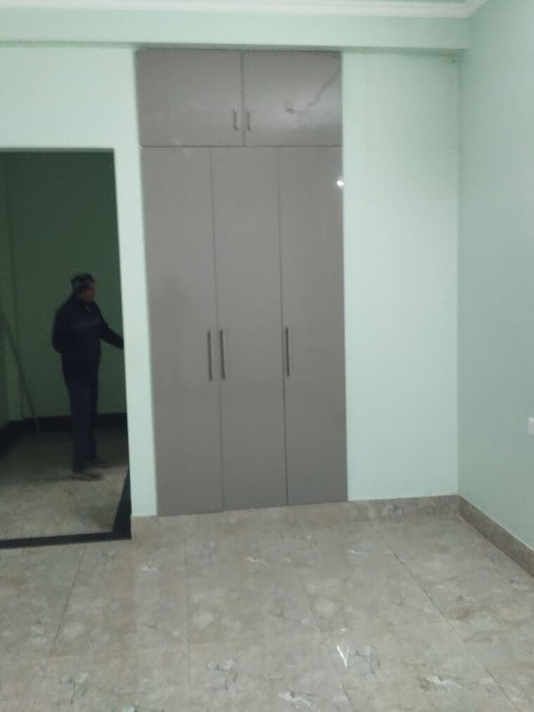 Room, gomti nagar 4 Bedroom 3250 Sq.Ft. Independent House In Gomti Nagar Lucknow 9840173