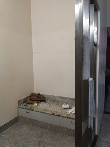 Bedroom in 4 BHK Independent House at Gomti Nagar – for Rent