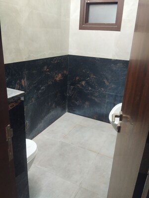 Kitchen in 4 BHK Independent House at Gomti Nagar – for Rent