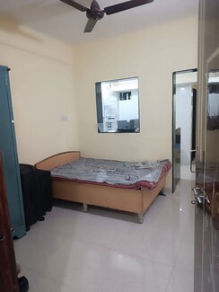 1 Rk+ Study Room Independent House For Rent in Colonial Hearth