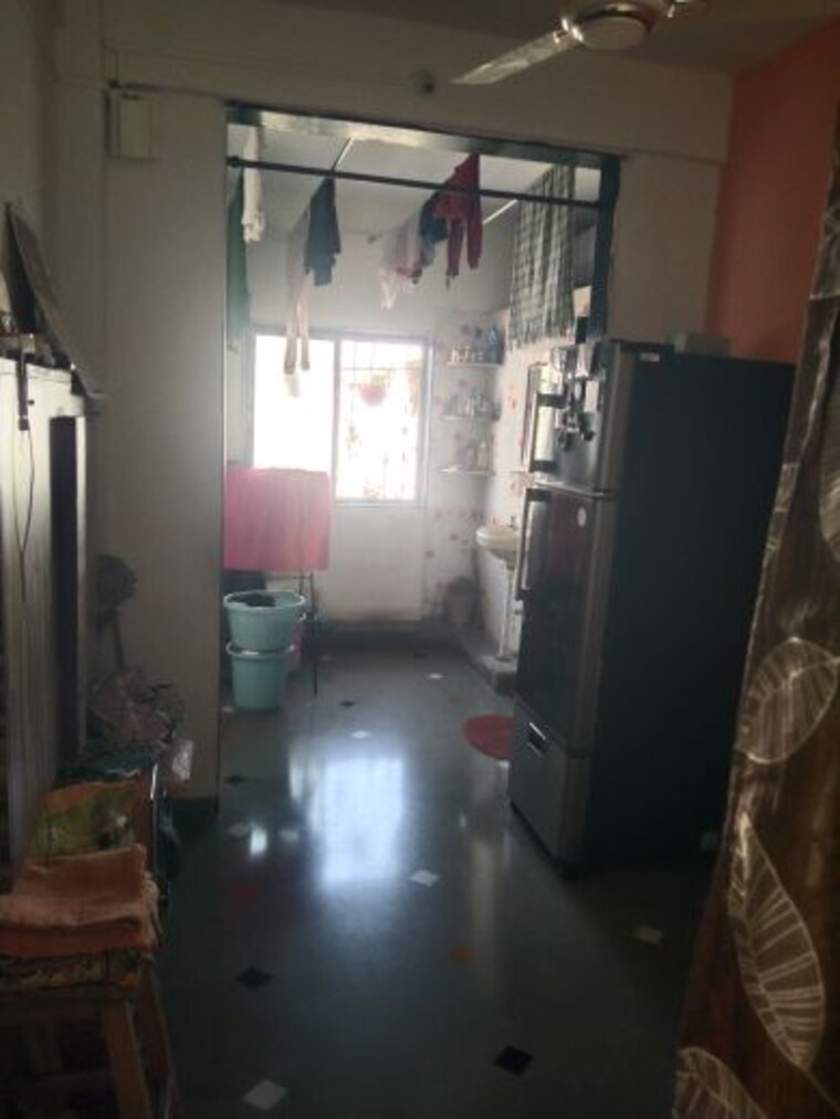 Kitchen, mig-colony-gokhalenagar 2 Bedroom 1000 Sq.Ft. Apartment In Gokhalenagar Pune 9840192