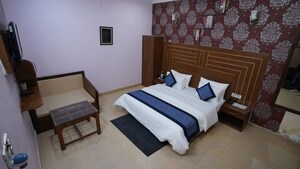 Bedroom in 2 BHK Apartment at Amrapali Dream Valley, Tech Zone 4 Greater Noida – for Sale