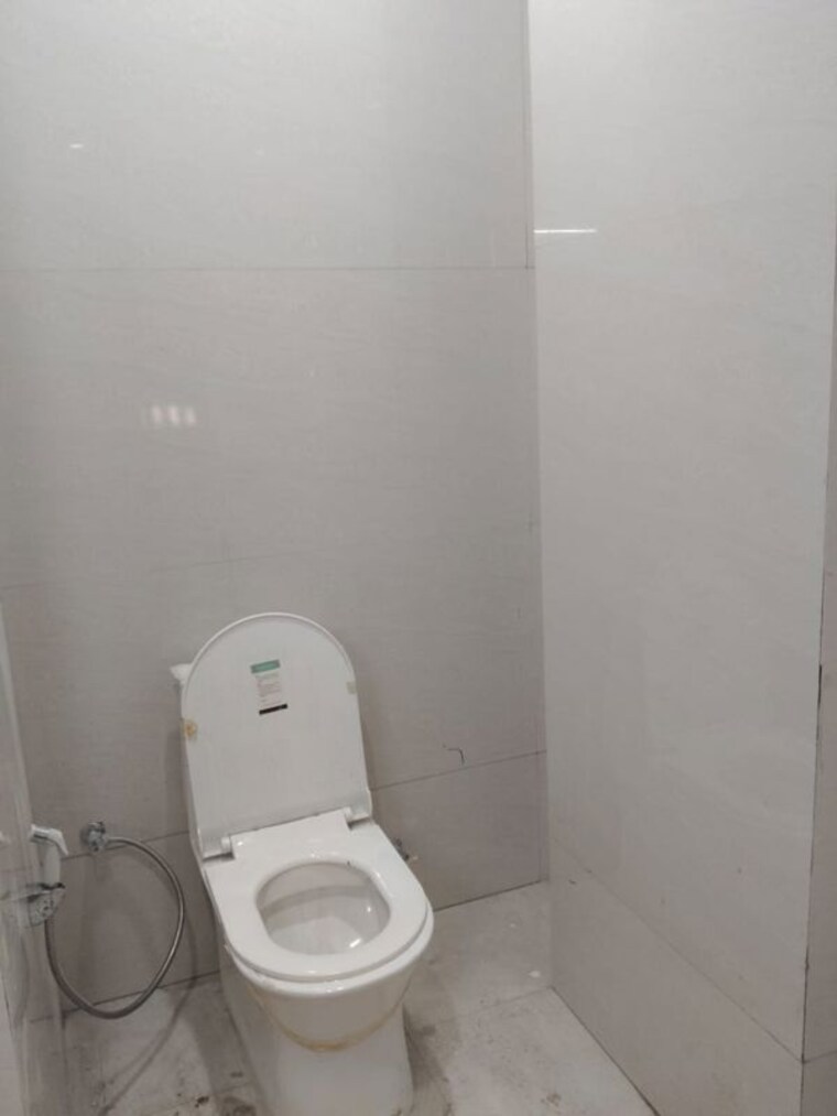 Bathroom, sector 144 2 Bedroom 150 Sq.Mt. Independent House In Sector 144 Noida 9840202