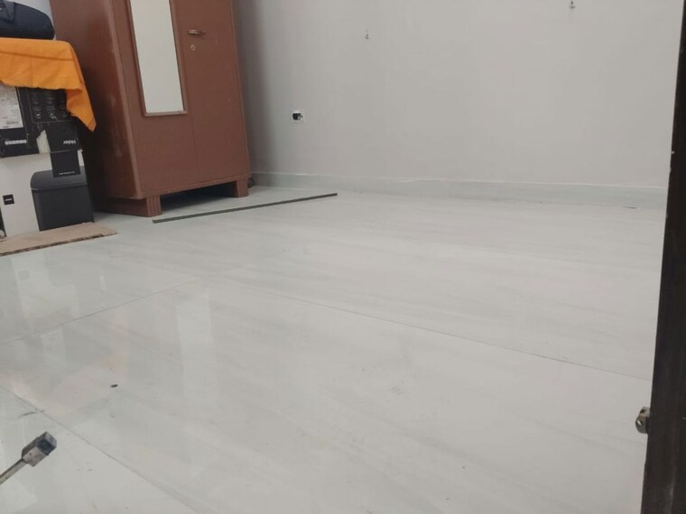 Room, sector 144 2 Bedroom 150 Sq.Mt. Independent House In Sector 144 Noida 9840202