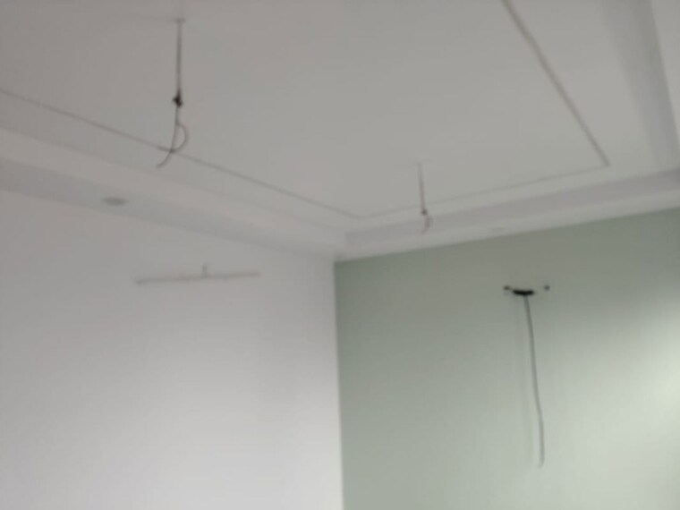 Room, sector 144 2 Bedroom 150 Sq.Mt. Independent House In Sector 144 Noida 9840202