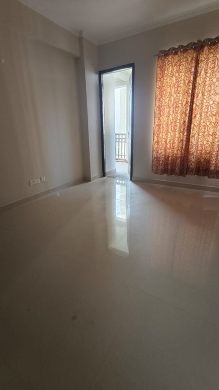 Room, eiffel-vivassa-estate 2.5 Bedroom 1610 Sq.Ft. Apartment In Bagiamau Lucknow 9840214