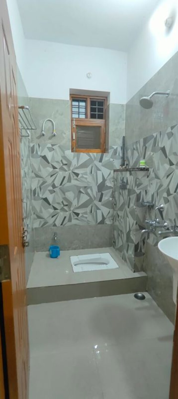 Bathroom, omaxe-waterscapes 3.5 Bedroom 1955 Sq.Ft. Apartment In Gomti Nagar Lucknow 9840221