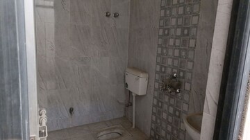 Bathroom in 2 BHK Independent House at Chinhat – for Rent