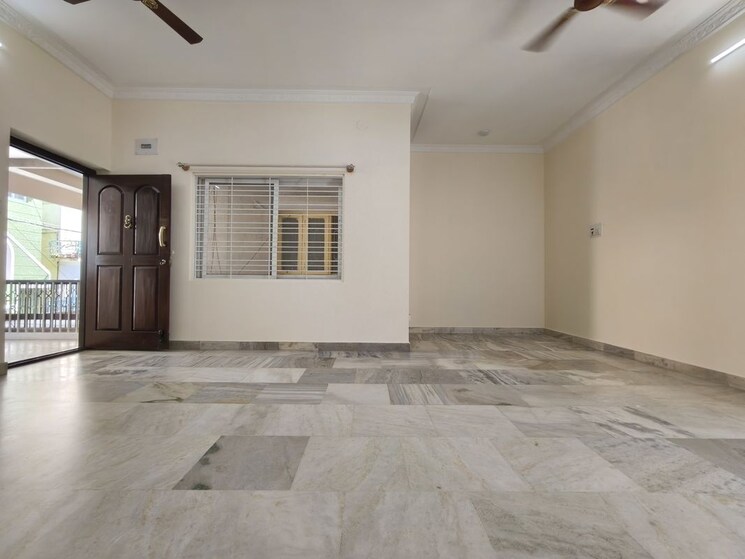 Room, cambridge layout 2 Bedroom 1100 Sq.Ft. Apartment In Cambridge Layout Bangalore 9840230