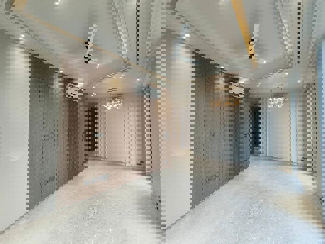 3 BHK + Extra Room Apartment For Sale in Smart World Orchard