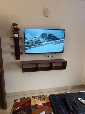 3.5 BHK Apartment For Rent in Unitech Fresco, Sector 50