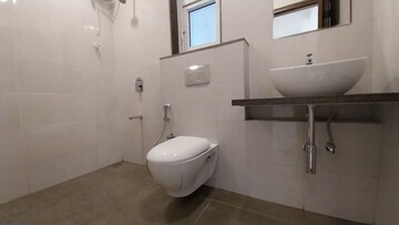 Bathroom in 3 BHK Apartment at Vile Parle East – for Rent