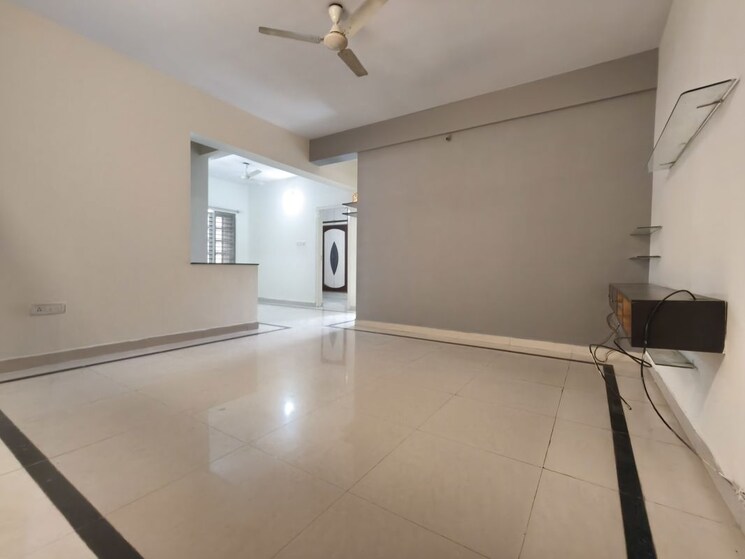 Room, murugesh palya 2 Bedroom 1200 Sq.Ft. Apartment In Murugesh Palya Bangalore 9840268