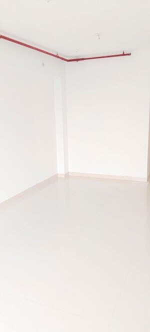 Room in 3 BHK Apartment at Sunteck City Avenue 4, Goregaon West – for Rent