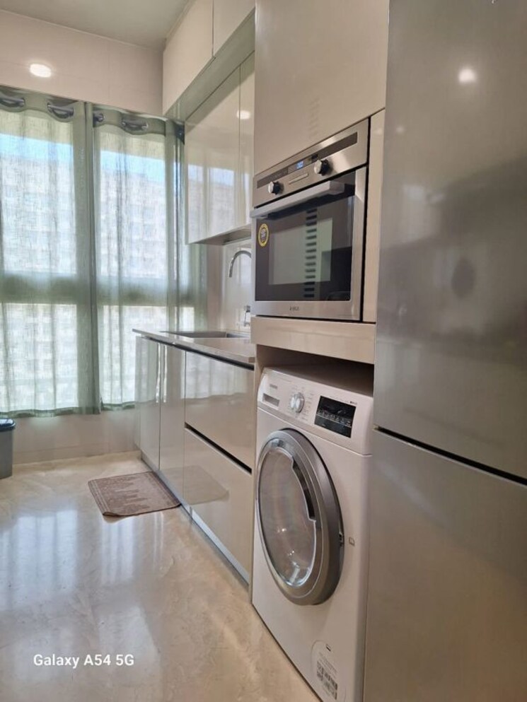 Bathroom, hiranandani-castle-rock 2 Bedroom 777 Sq.Ft. Apartment In Powai Mumbai 9840281