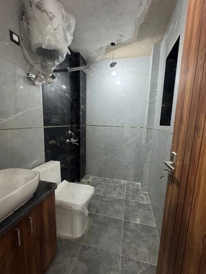 Bathroom in 3 BHK Builder Floor at Sector 38 – for Rent
