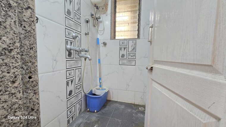Bathroom, la-chapelle-apartment 1 Bedroom 550 Sq.Ft. Apartment In Malad West Mumbai 9840291