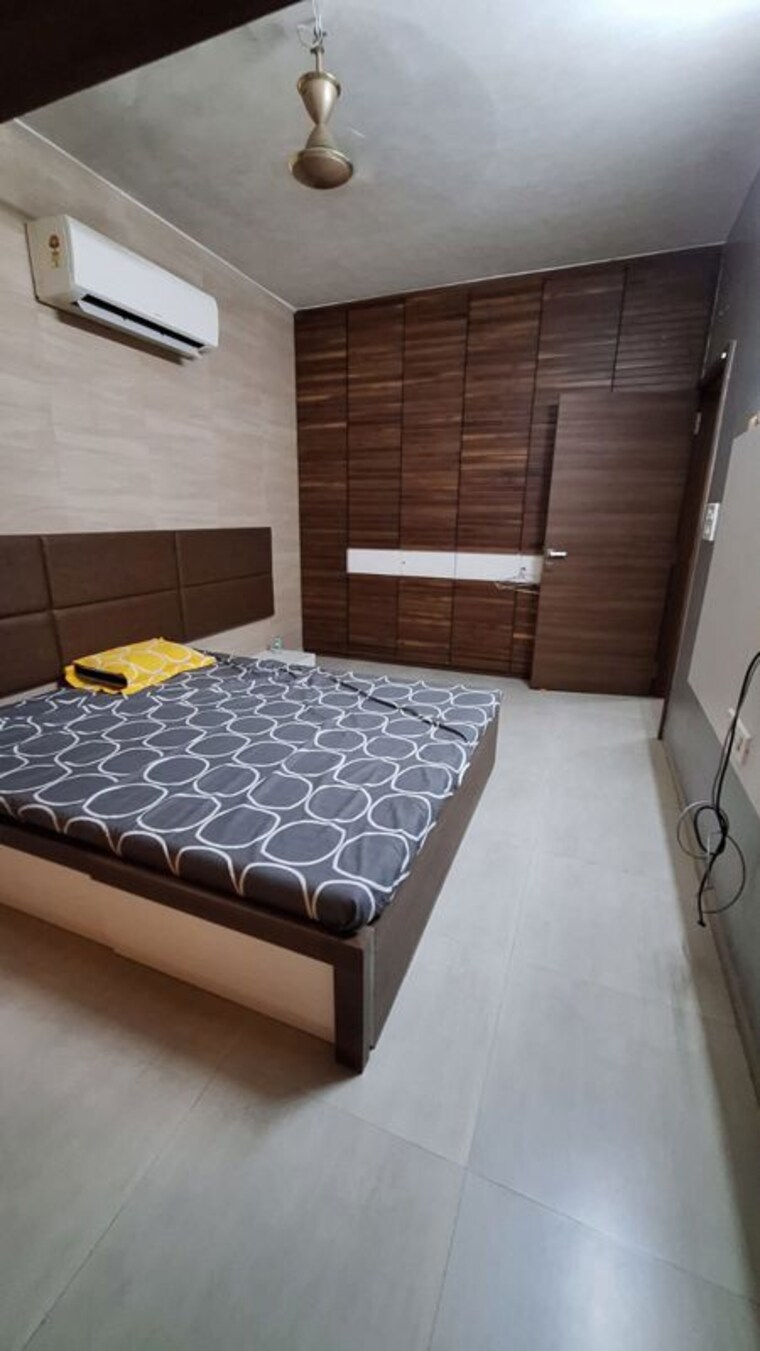 Bedroom, textila-chs 2 Bedroom 760 Sq.Ft. Apartment In Prabhadevi Mumbai 9840295