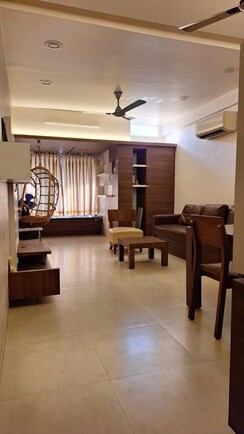 2 BHK + Extra Room Apartment For Rent in Textila CHS
