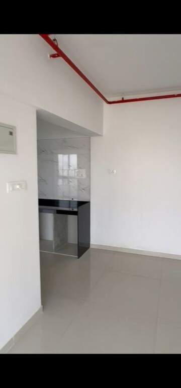 Room in 1 BHK Apartment at Dem Phoenix, Malad East – for Rent