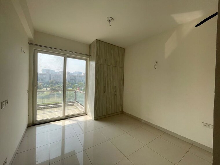 Room, bptp-amstoria 3 Bedroom 2229 Sq.Ft. Villa In Sector 102 Gurgaon 9840304