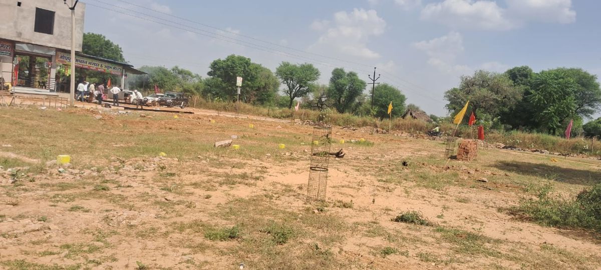 Plot For Sale in Renwal Manji