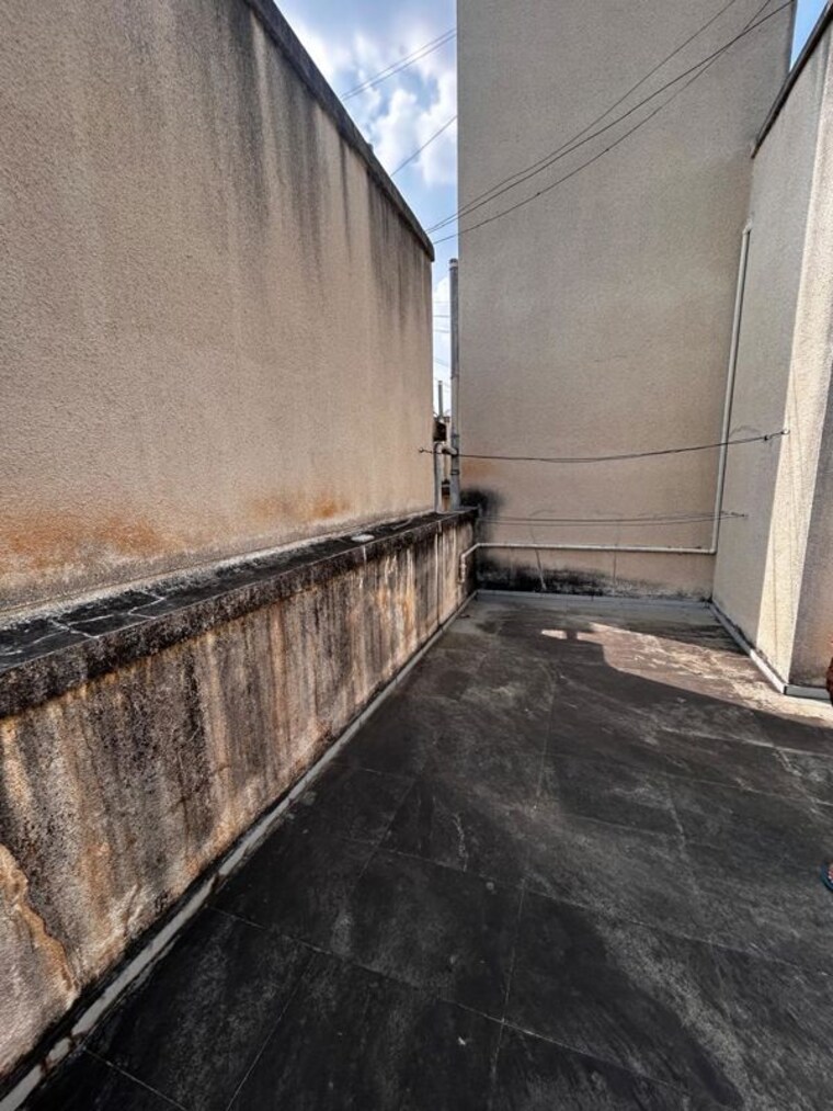 Balcony, mantri-kishor-park 3 Bedroom 2600 Sq.Ft. Apartment In Bhosale Nagar Pune 9840330