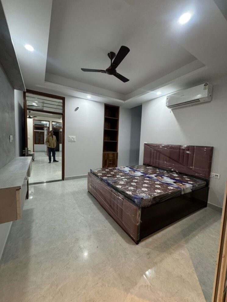 Bedroom, sector 40 3 Bedroom 2248 Sq.Ft. Builder Floor In Sector 40 Gurgaon 9840360