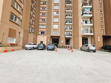 Parking in 3 BHK Apartment at Pashmina Waterfront, Old Madras Road – for Rent