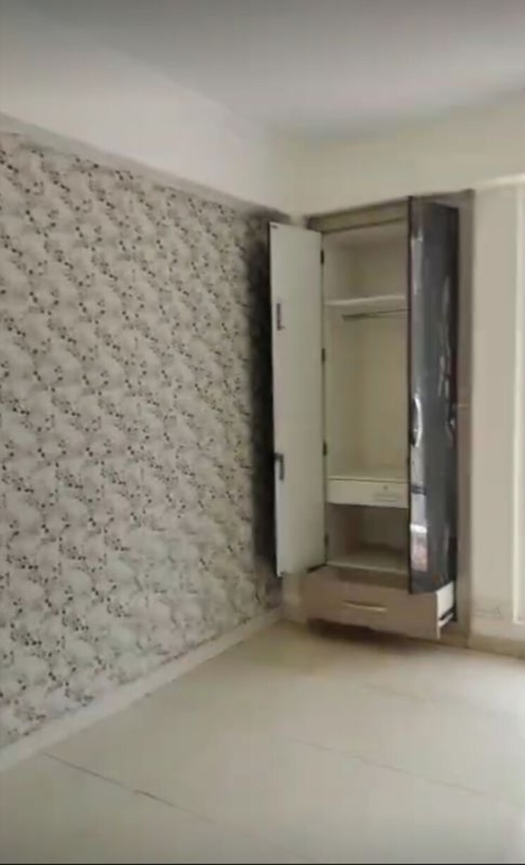 undefined, proview-officer-city-2 3 Bedroom 1370 Sq.Ft. Apartment In Raj Nagar Extension Ghaziabad 9840391