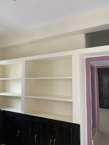 Room in 1 BHK Apartment at Urbana Hyde Park, Kondapur – for Sale