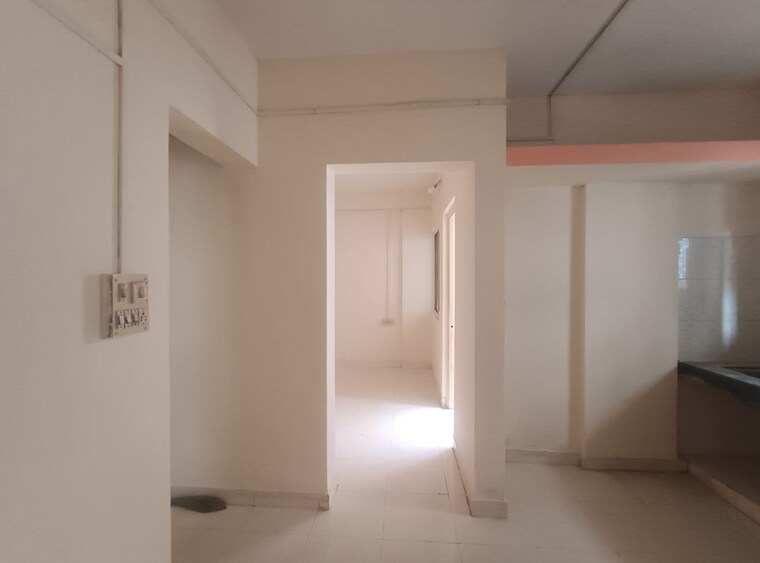 Room, sara-city-phase-d 1 Bedroom 613 Sq.Ft. Apartment In Chakan Pune 9840471