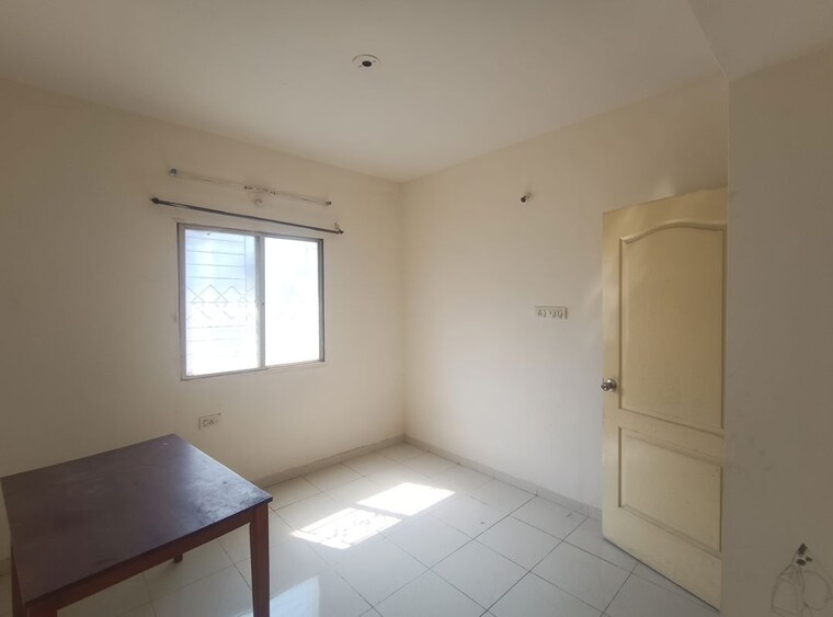 Room, dwarka-township 2 Bedroom 745 Sq.Ft. Apartment In Chakan Pune 9840490