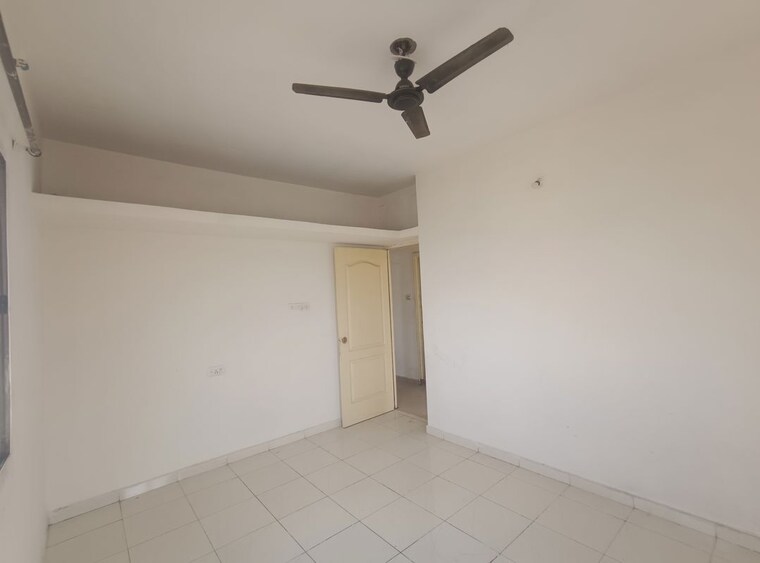 Room, dwarka-township 2 Bedroom 745 Sq.Ft. Apartment In Chakan Pune 9840490