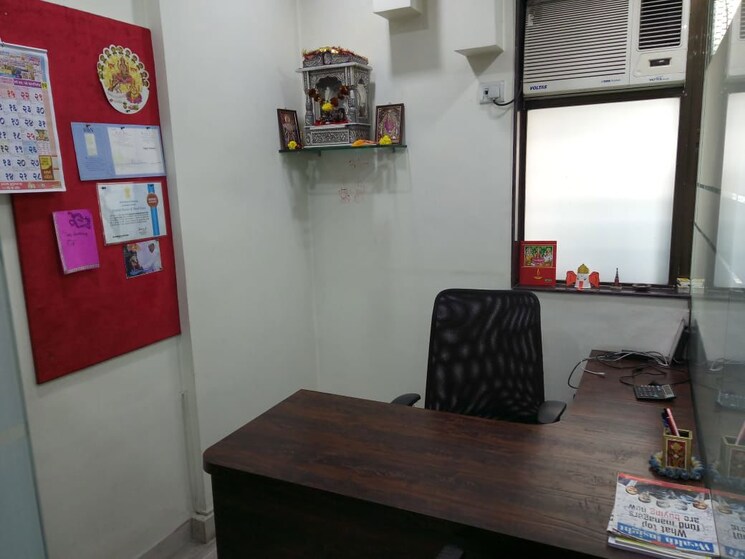 Bedroom, vashi sector 30a Commercial Office Space 400 Sq.Ft. In Vashi Sector 30a Navi Mumbai 9840499