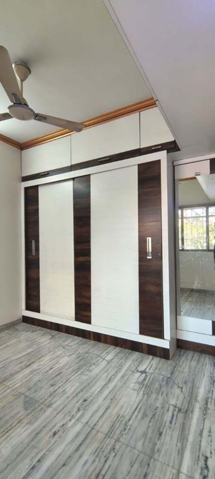 Room, silver-square-chs-ltd 1 Bedroom 400 Sq.Ft. Apartment In Santacruz East Mumbai 9840500