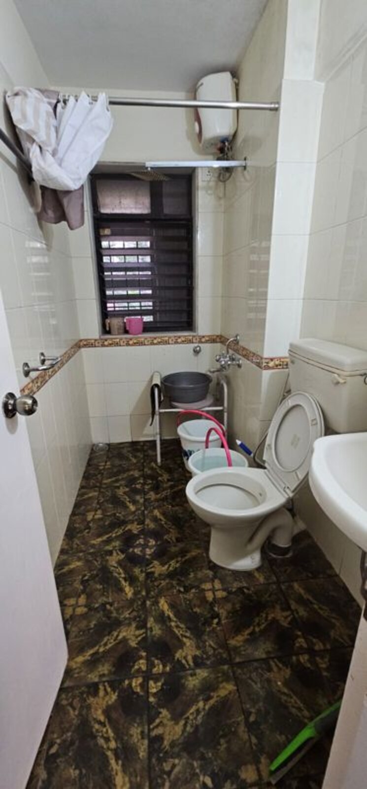 Team Area, subhangan-chs 3 Bedroom 1050 Sq.Ft. Apartment In Malad West Mumbai 9840504