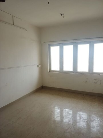 Room in 1 BHK Apartment at Royal Palms Ruby Isle Apartment, Goregaon East – for Rent