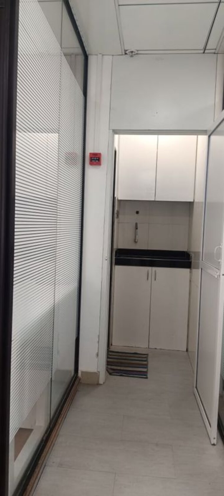 Other, vashi sector 30a Commercial Office Space 1200 Sq.Ft. In Vashi Sector 30a Navi Mumbai 9840528