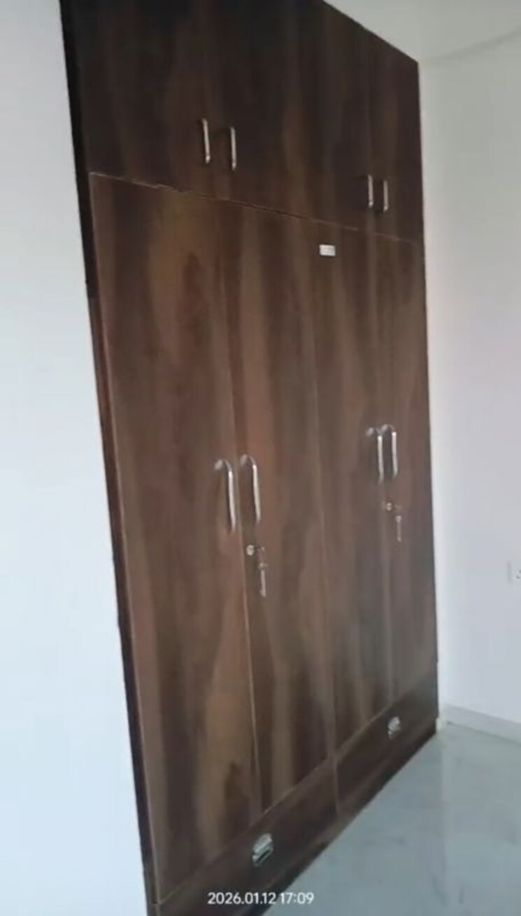 undefined, smart-world-gems 2.5 Bedroom 2000 Sq.Ft. Apartment In Sector 89 Gurgaon 9840541