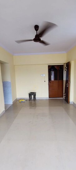 2 BHK Apartment For Sale in Summit Apartment