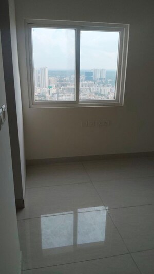 Room in 3 BHK Apartment at Prestige Beverly Hills, Kokapet – for Sale