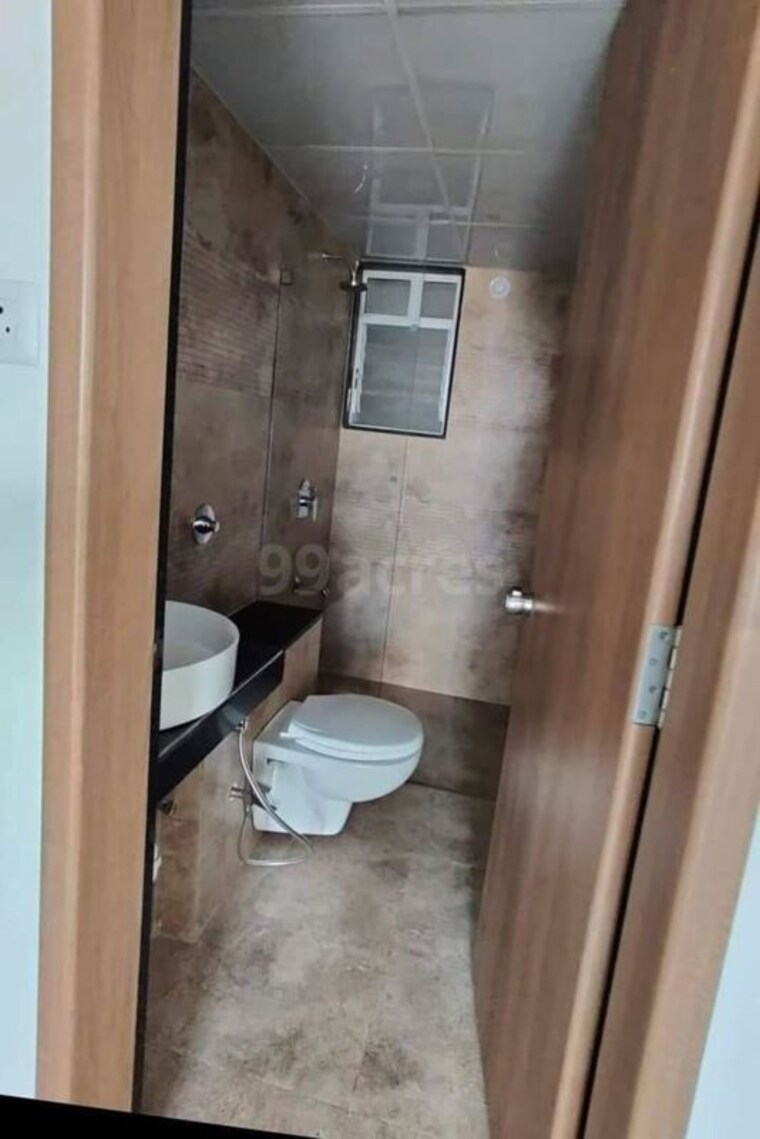 Bathroom, kohinoor-zen-estate 2 Bedroom 1020 Sq.Ft. Apartment In Kharadi Pune 9840572