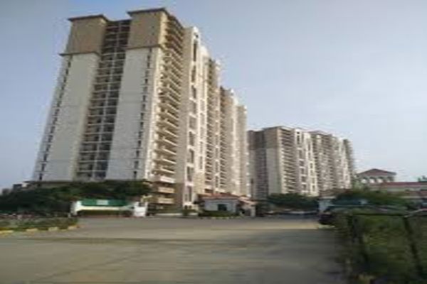 4 BHK + Servant Room 2630 Sq.Ft. Apartment in DLF New Town Heights I