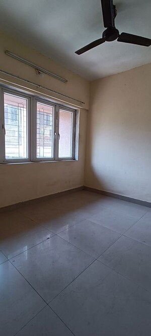 Room in 1 BHK Apartment at Royal Palms Diamond Isle Phase III, Goregaon East – for Rent