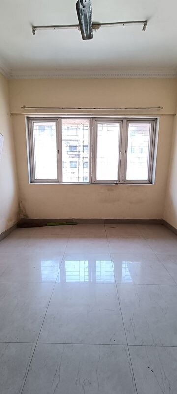 Room in 1 BHK Apartment at Royal Palms Diamond Isle Phase III, Goregaon East – for Rent